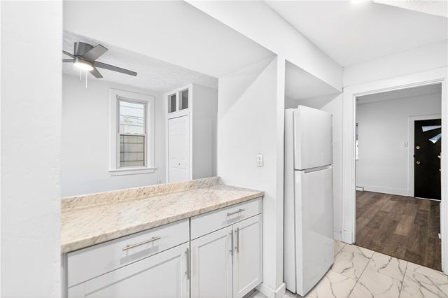 727 Vermont Ave, Glassport, PA 15045