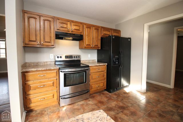 1102 William Hall Drive, Paragould, AR 72450