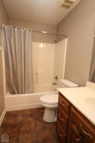 1102 William Hall Drive, Paragould, AR 72450