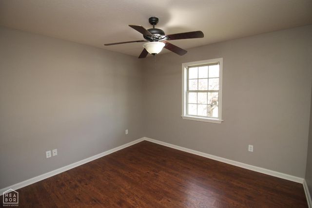 1102 William Hall Drive, Paragould, AR 72450