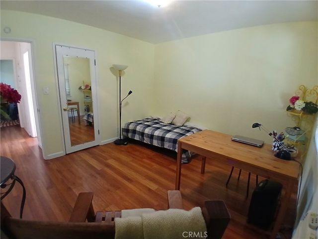 7650 Wilbur Avenue, Reseda, CA 91335