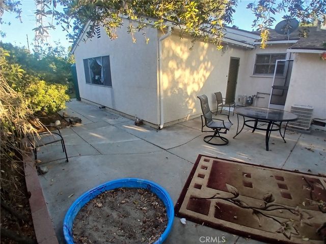 7650 Wilbur Avenue, Reseda, CA 91335