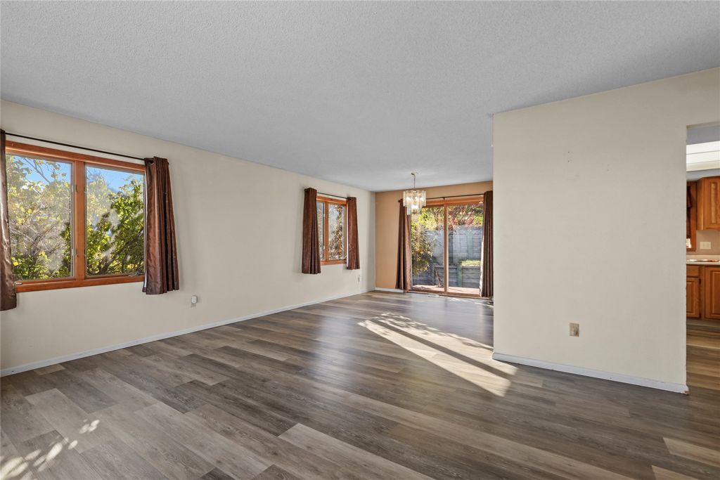 2726 Greenbriar Drive, Great Falls, MT 59404 photo 5
