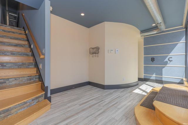 301 Main St Apt D, Evansville, IN 47708