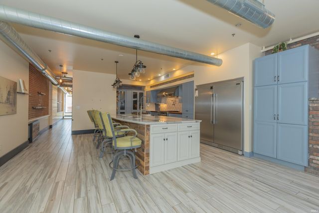 301 Main St Apt D, Evansville, IN 47708