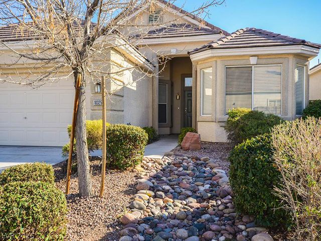 10325 WHISPY WILLOW Way, Las Vegas, NV 89135