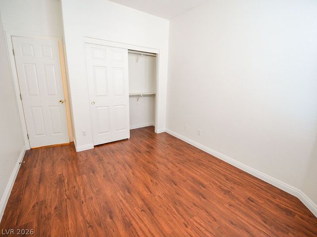 10325 WHISPY WILLOW Way, Las Vegas, NV 89135