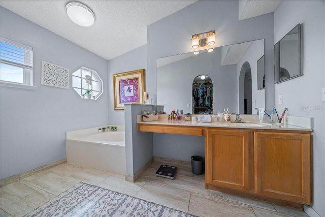 11316 CAMUS LANE, Orlando, FL 32824