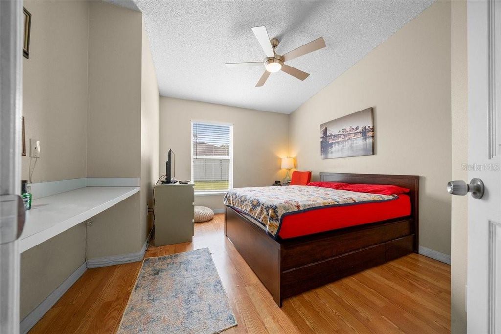 Image 33 of property listing at 11316 CAMUS LANE, Orlando, FL 32824