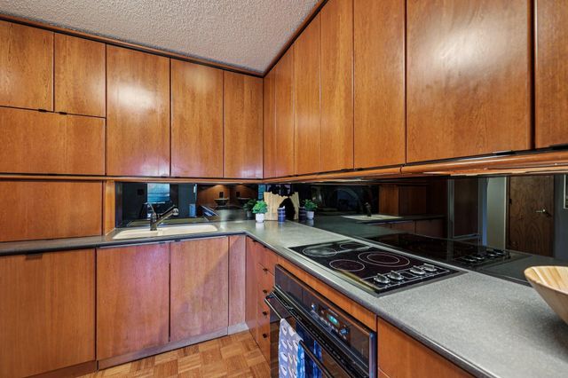 1200 Nicollet Mall 426, Minneapolis, MN 55403