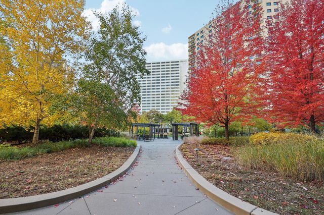 1200 Nicollet Mall 426, Minneapolis, MN 55403