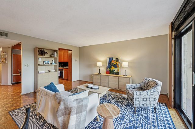 1200 Nicollet Mall 426, Minneapolis, MN 55403