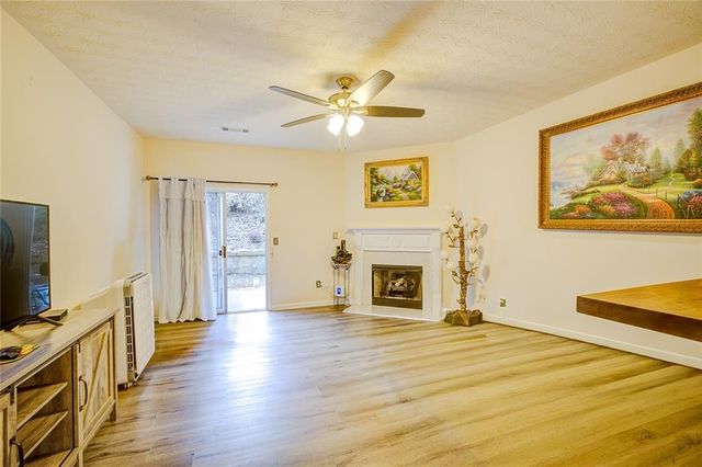 2706 Heathrow Drive, Lawrenceville, GA 30043