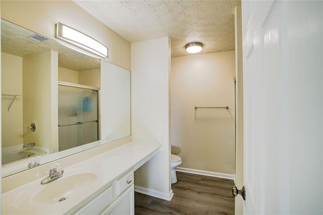 2706 Heathrow Drive, Lawrenceville, GA 30043