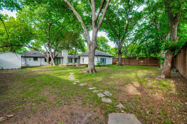 6514-1 Royal Lane, Dallas, TX 75230