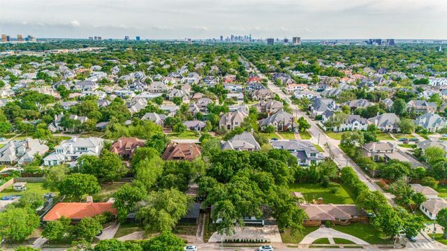 6514-1 Royal Lane, Dallas, TX 75230