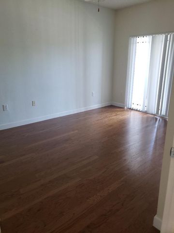 2802 Sarento Place 202, Palm Beach Gardens, FL 33410