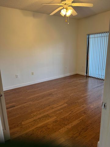 2802 Sarento Place 202, Palm Beach Gardens, FL 33410