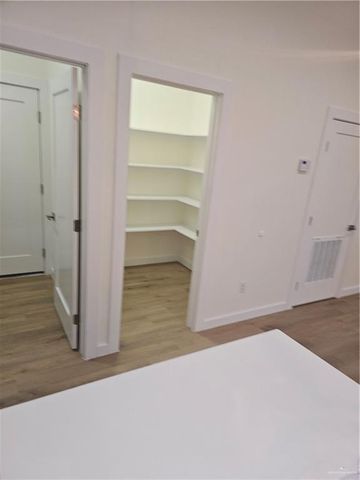 1004 N Trinity Street, Edinburg, TX 78541