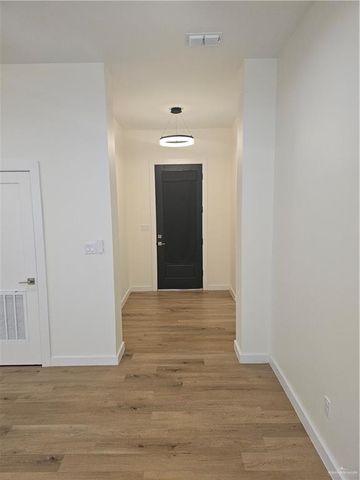 1004 N Trinity Street, Edinburg, TX 78541