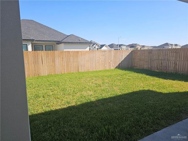 1004 N Trinity Street, Edinburg, TX 78541