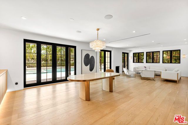 1001 Hanover Drive, Beverly Hills, CA 90210