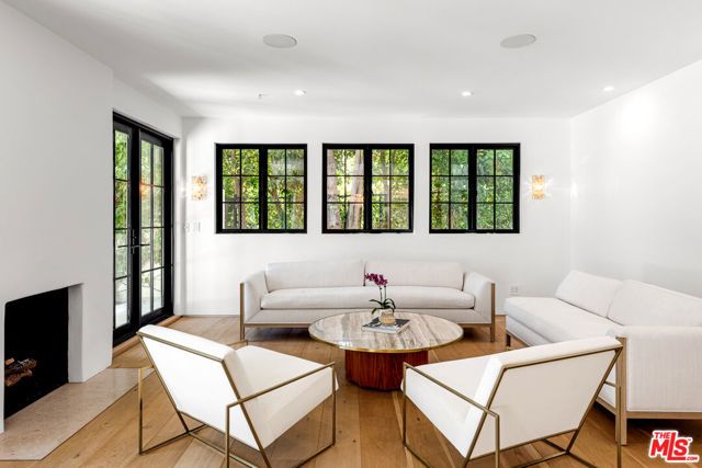 1001 Hanover Drive, Beverly Hills, CA 90210