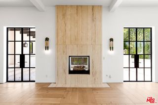 1001 Hanover Drive, Beverly Hills, CA 90210