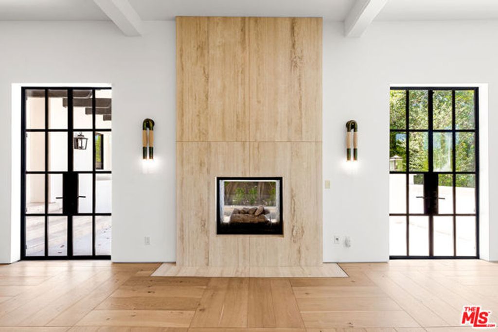 1001 Hanover Drive, Beverly Hills, CA 90210