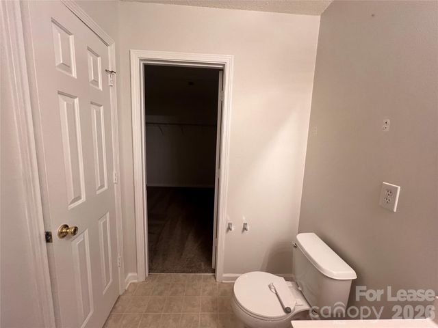 2304 Harwood Hills Lane, Charlotte, NC 28214