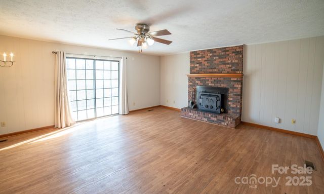 4001 US 64 Highway, Morganton, NC 28655