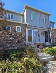 105 Hampshire Circle, Oak Ridge, TN 37830