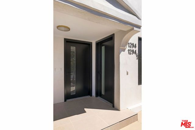 1294 S Citrus Avenue, Los Angeles, CA 90019