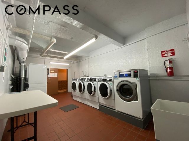 2727 Ocean Parkway C27, New York City, NY 11235