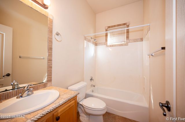 624 E 2nd Street, Tucson, AZ 85705