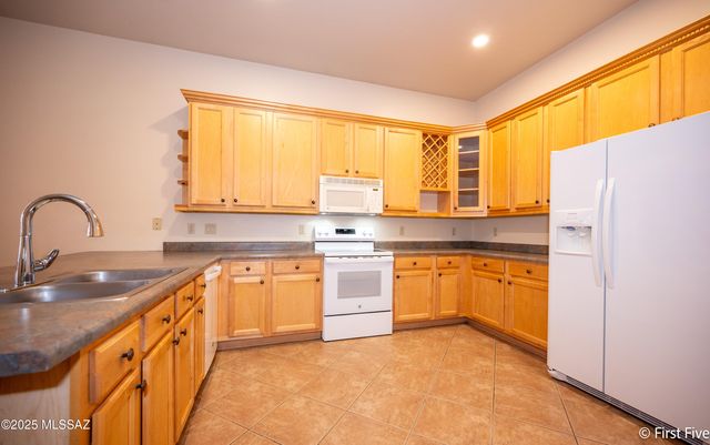 624 E 2nd Street, Tucson, AZ 85705