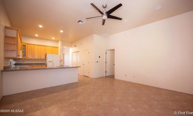 624 E 2nd Street, Tucson, AZ 85705