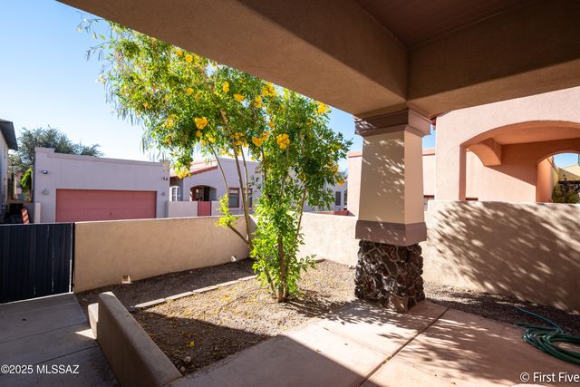624 E 2nd Street, Tucson, AZ 85705