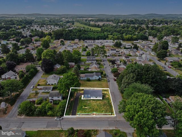 418 ELM ST, Lebanon, PA 17042