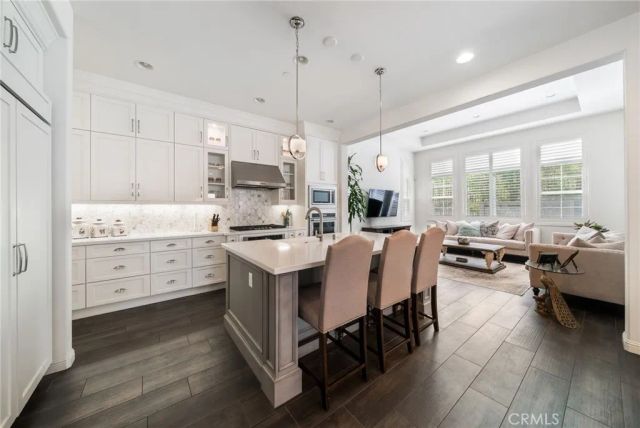 20 Forster, Lake Forest, CA 92630