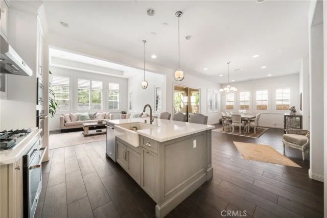 20 Forster, Lake Forest, CA 92630