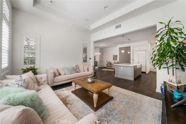 20 Forster, Lake Forest, CA 92630