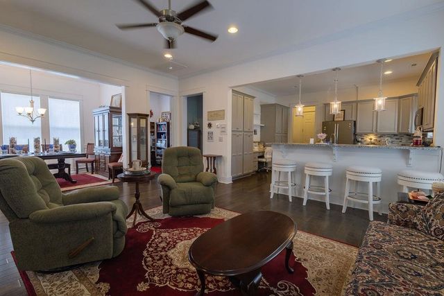811 Johnson Ave., Myrtle Beach, SC 29577
