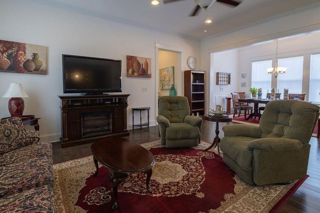 811 Johnson Ave., Myrtle Beach, SC 29577