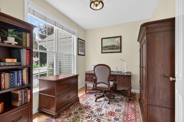 23 Palomino Dr, North Andover, MA 01845