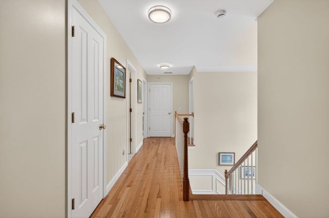 23 Palomino Dr, North Andover, MA 01845