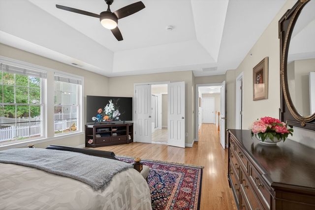 23 Palomino Dr, North Andover, MA 01845