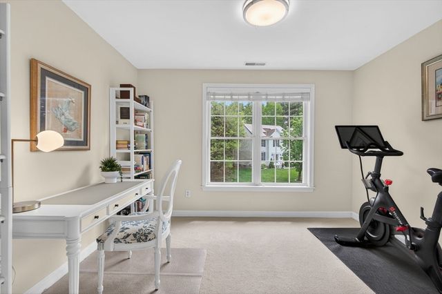 23 Palomino Dr, North Andover, MA 01845
