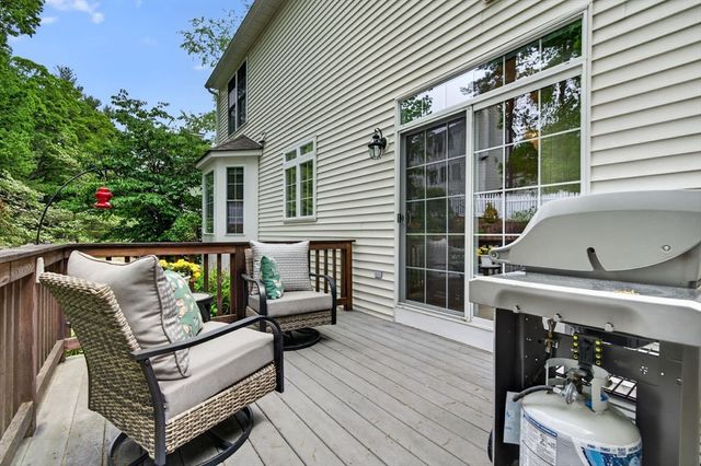 23 Palomino Dr, North Andover, MA 01845
