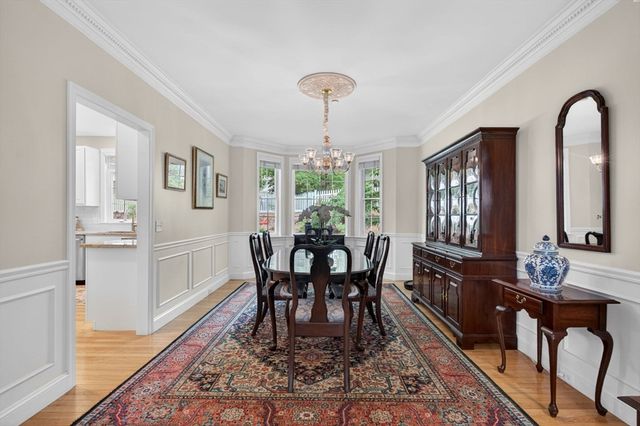 23 Palomino Dr, North Andover, MA 01845